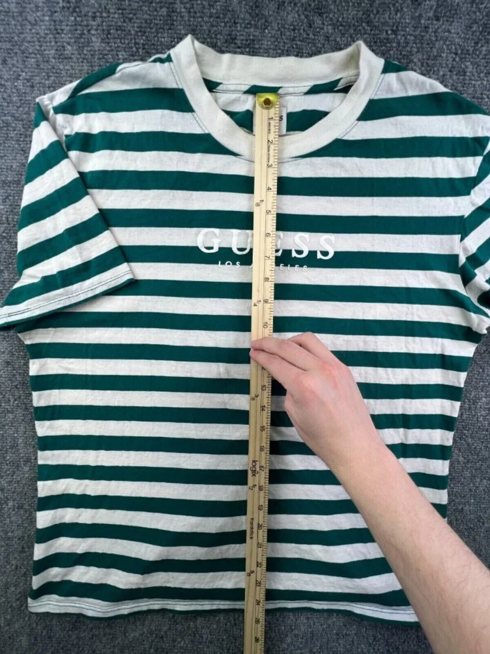 Guess Los Angeles Short Sleeve Crew Neck T Shirt Size Medium Striped Green - Picture 2 of 7